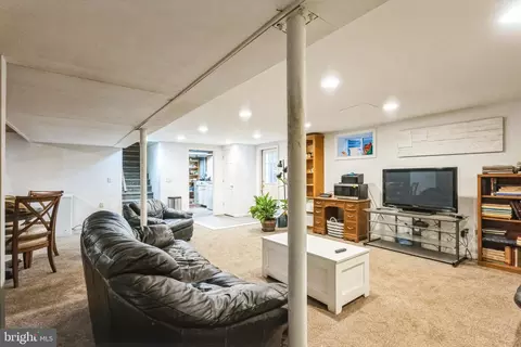103 Fairview Ave, Frederick, MD 21701 photo 19