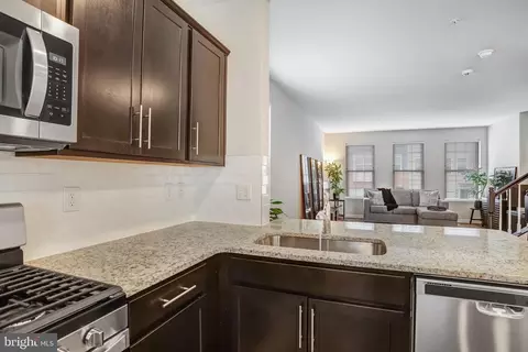 Kitchen - 5011 Macdonough Pl, Frederick, MD 21703 photo 2 of 4