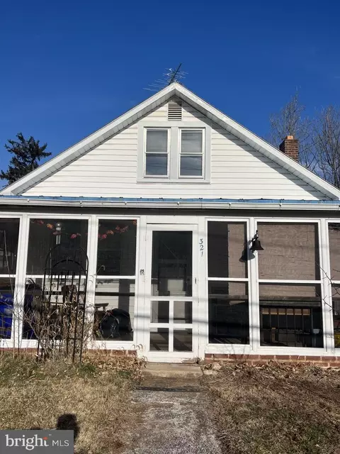 321 N Seton Ave, Emmitsburg, MD 21727
