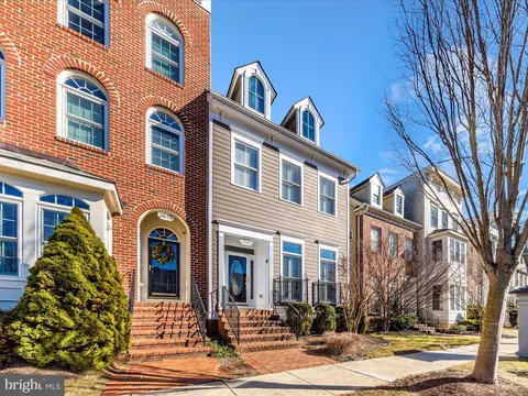 Exterior - 3640 Islington St, Frederick, MD 21704 photo 4 of 30