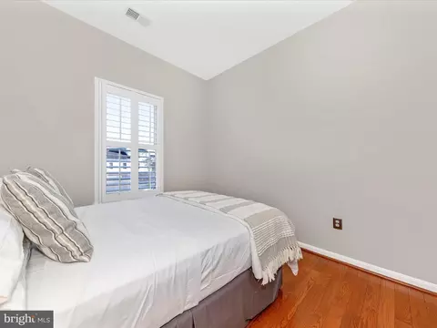 Bedroom - 3640 Islington St, Frederick, MD 21704 photo 8 of 11