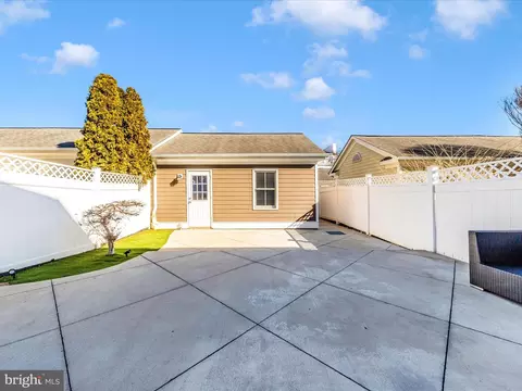Exterior - 3640 Islington St, Frederick, MD 21704 photo 13 of 30