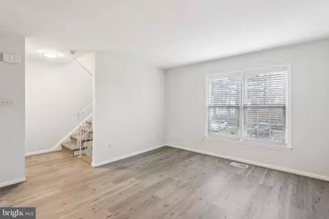 Living - 1612 Colonial Way, Frederick, MD 21702 photo 3 of 5