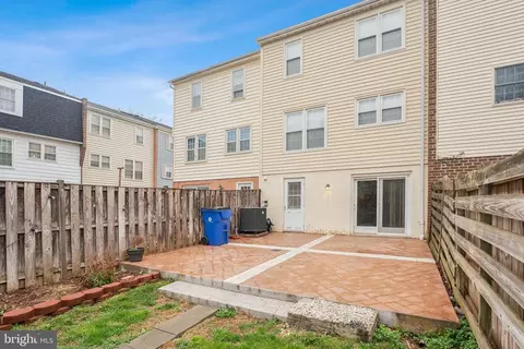 Exterior - 1612 Colonial Way, Frederick, MD 21702 photo 3 of 7