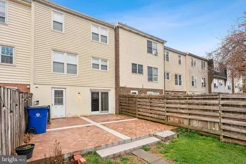 Exterior - 1612 Colonial Way, Frederick, MD 21702 photo 4 of 7