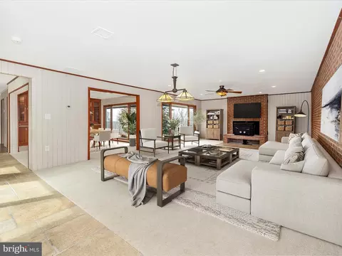 Living - 7501 B Mckaig Rd #B, Frederick, MD 21701 photo 1 of 10