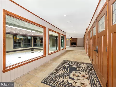 Entry Way - 7501 B Mckaig Rd #B, Frederick, MD 21701 photo 2 of 2