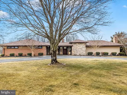 Exterior - 7501 B Mckaig Rd #B, Frederick, MD 21701 photo 1 of 14