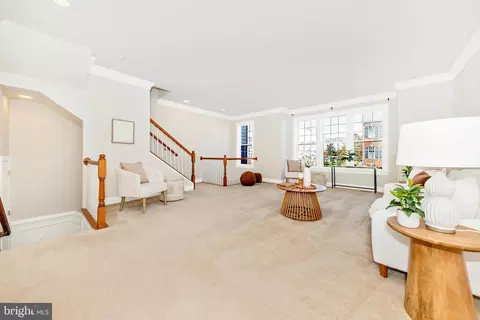 Living - 9655 Bothwell Ln, Frederick, MD 21704 photo 4 of 5