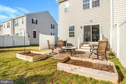 Exterior - 5781 Barts Way, Frederick, MD 21704 photo 4 of 4