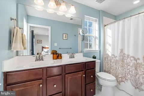 Bath - 5781 Barts Way, Frederick, MD 21704 photo 2 of 3