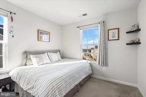 Bedroom - 5781 Barts Way, Frederick, MD 21704 photo 4 of 6