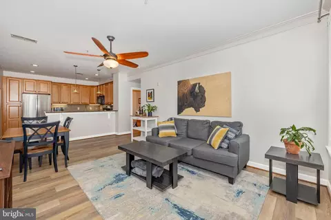 35 E All Saints St #119, Frederick, MD 21701 photo 2
