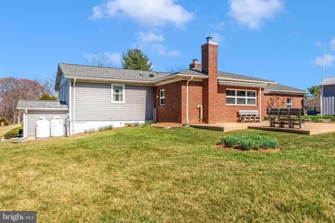 8606 Hunters Dr, Frederick, MD 21701 photo 28