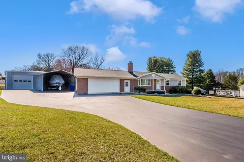 8606 Hunters Dr, Frederick, MD 21701 photo 40