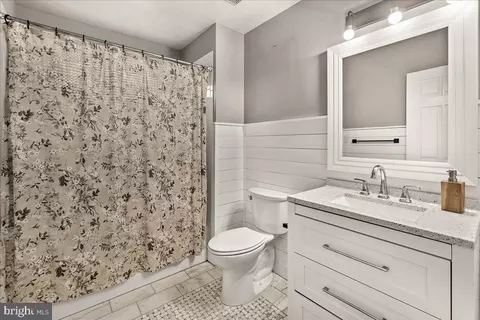 8433 Fingerboard Rd, Frederick, MD 21704 photo 24