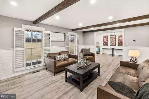 8433 Fingerboard Rd, Frederick, MD 21704 photo 7