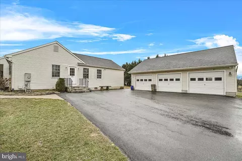 8433 Fingerboard Rd, Frederick, MD 21704 photo 38