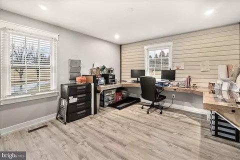 8433 Fingerboard Rd, Frederick, MD 21704 photo 26