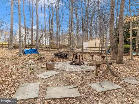 Exterior - 6460 Saddlebrook Ln, Frederick, MD 21701 photo 10 of 16