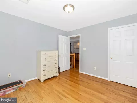 Bedroom - 6460 Saddlebrook Ln, Frederick, MD 21701 photo 4 of 7