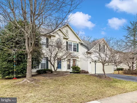 Exterior - 6460 Saddlebrook Ln, Frederick, MD 21701 photo 5 of 16