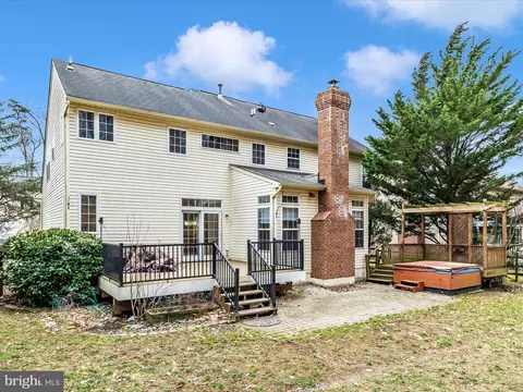 Exterior - 6460 Saddlebrook Ln, Frederick, MD 21701 photo 6 of 16