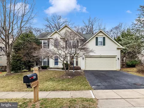 Exterior - 6460 Saddlebrook Ln, Frederick, MD 21701 photo 4 of 16