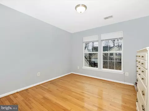 Bedroom - 6460 Saddlebrook Ln, Frederick, MD 21701 photo 3 of 7