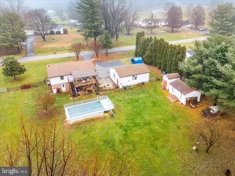 4503 Pine Valley Ct, Middletown, MD 21769 photo 3