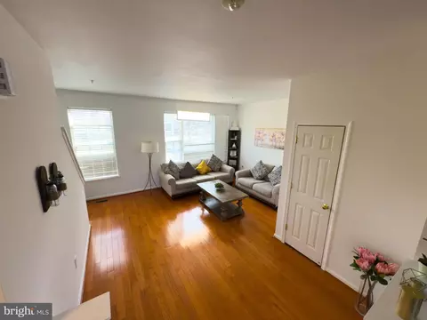 Living - 144 Penwick Cir, Frederick, MD 21702 photo 1 of 1