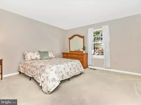 216 Lake Coventry Dr, Frederick, MD 21702 photo 17