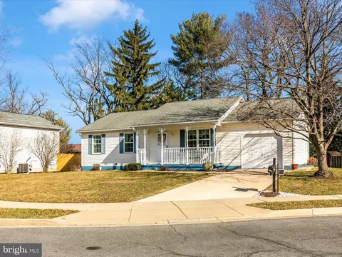 216 Lake Coventry Dr, Frederick, MD 21702 photo 32