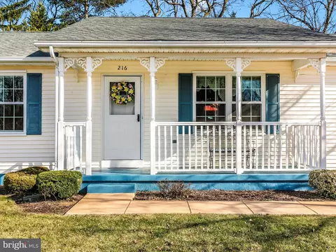 216 Lake Coventry Dr, Frederick, MD 21702 photo 3