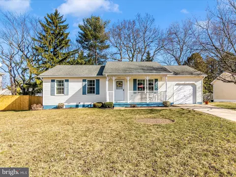 216 Lake Coventry Dr, Frederick, MD 21702