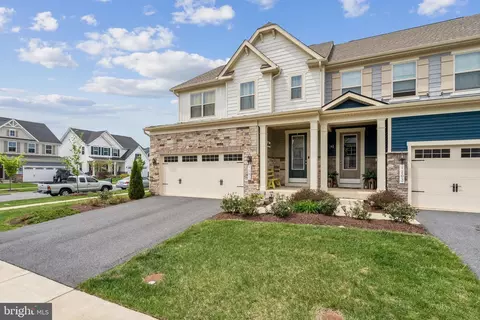 1201 Pennington Dr, Brunswick, MD 21716 photo 2