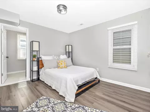 Bedroom - 212 E 5th St, Frederick, MD 21701 photo 2 of 4