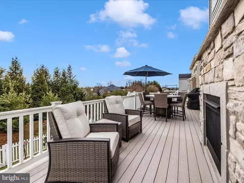 Exterior - 1716 Trotter St, Frederick, MD 21702 photo 15 of 25