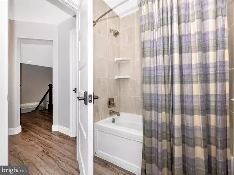 Entry Way - 1716 Trotter St, Frederick, MD 21702 photo 8 of 10