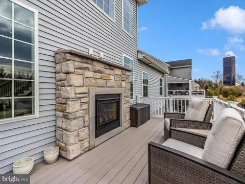 Exterior - 1716 Trotter St, Frederick, MD 21702 photo 14 of 25