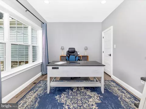 Entry Way - 1716 Trotter St, Frederick, MD 21702 photo 3 of 10