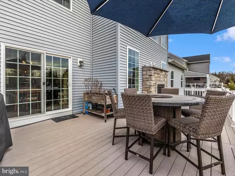 Exterior - 1716 Trotter St, Frederick, MD 21702 photo 13 of 25