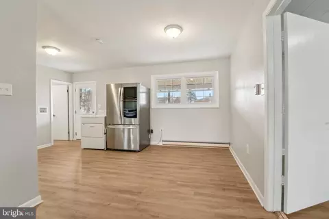 1504 W 10th St, Frederick, MD 21702 photo 8