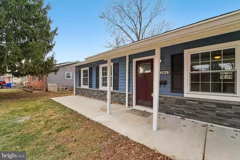 1504 W 10th St, Frederick, MD 21702 photo 3