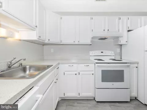 2137 Wainwright Ct #1A, Frederick, MD 21702 photo 32