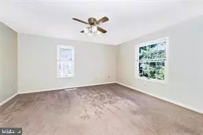 Entry Way - 803 Stratford Way #F, Frederick, MD 21701 photo 2 of 4