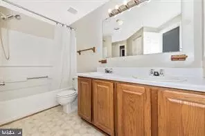 Entry Way - 803 Stratford Way #F, Frederick, MD 21701 photo 4 of 4