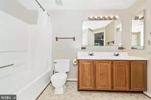 Entry Way - 803 Stratford Way #F, Frederick, MD 21701 photo 3 of 4