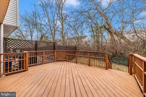 Exterior - 6313 Towncrest Ct, Frederick, MD 21703 photo 6 of 7