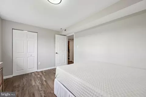Bedroom - 11626 Old Annapolis Rd, Frederick, MD 21701 photo 5 of 5